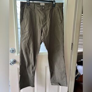 Weatherproof Vintage relaxed fit 34x30 army green straight leg rugged work pants